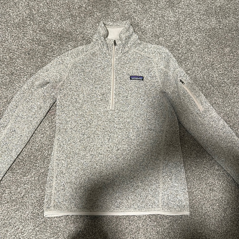 Women’s Patagonia quarter zip S